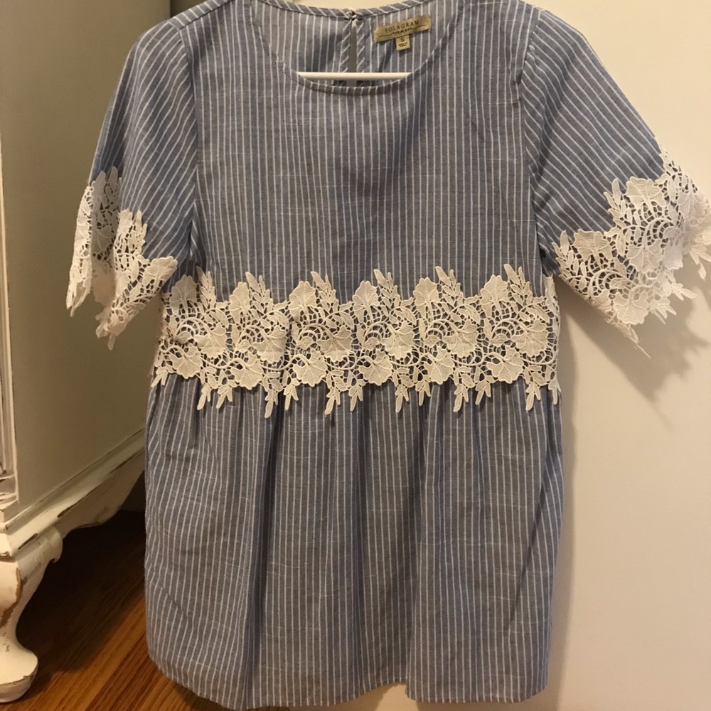 Cute blue top with lace!